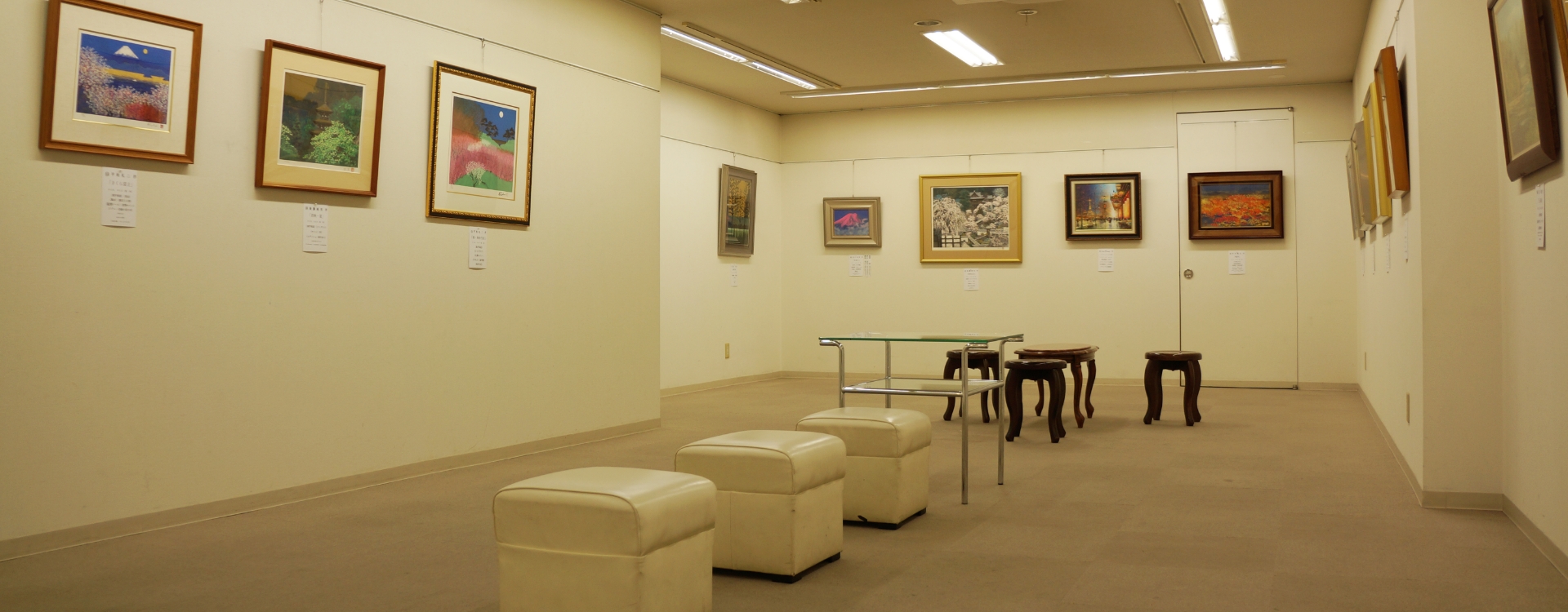 広島県広島市 貸しギャラリー 展覧会（絵画など） 画材・額縁販売の株式会社ブラック画材
